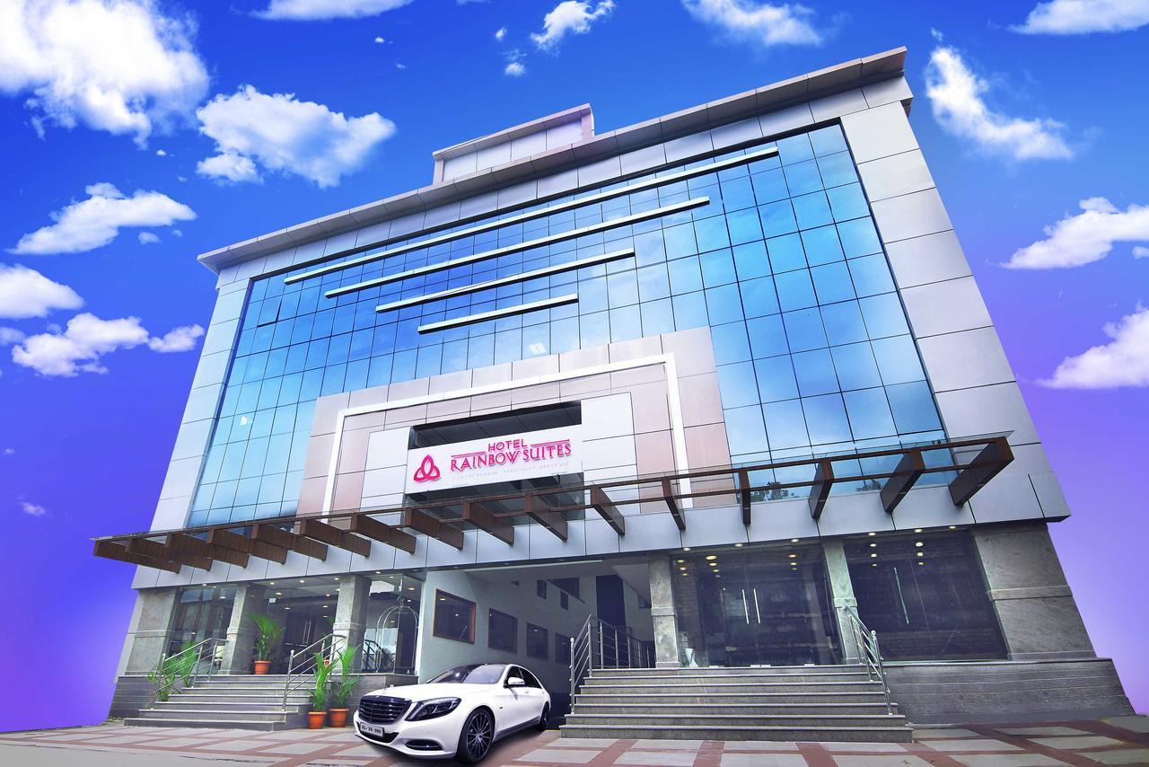 Hotel Rainbow Suites Каннур Экстерьер фото